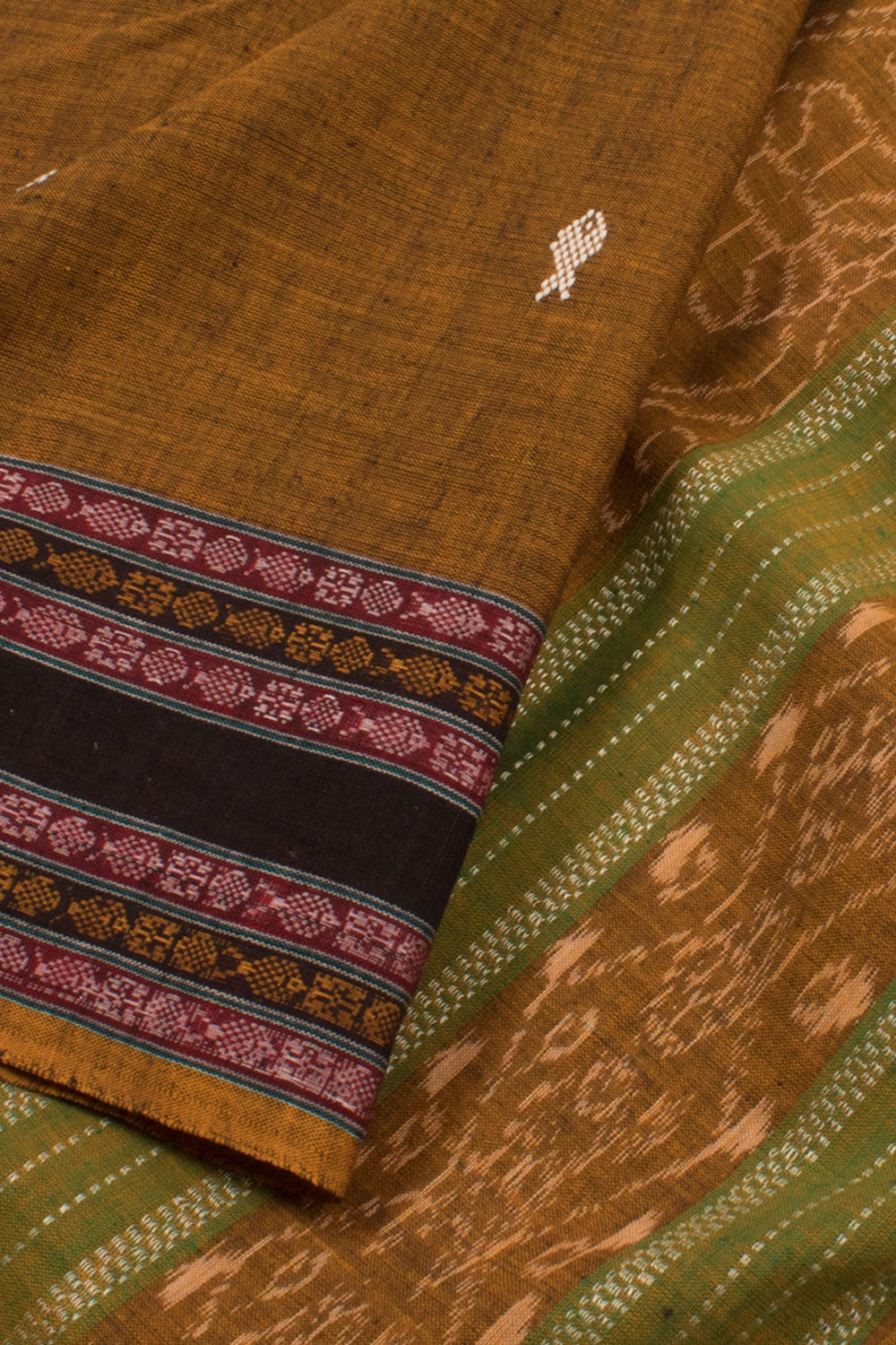 FLOWRINA Odisha Sambalpuri Handloom Ikat Women's Cotton Saree, Odisha  Handloom Handmade Pure Cotton Khandua Saree, Ikkat Orissa Traditional Handloom  Saree Without Blouse (Black,Orange, FLOW 899) : Amazon.in: Fashion